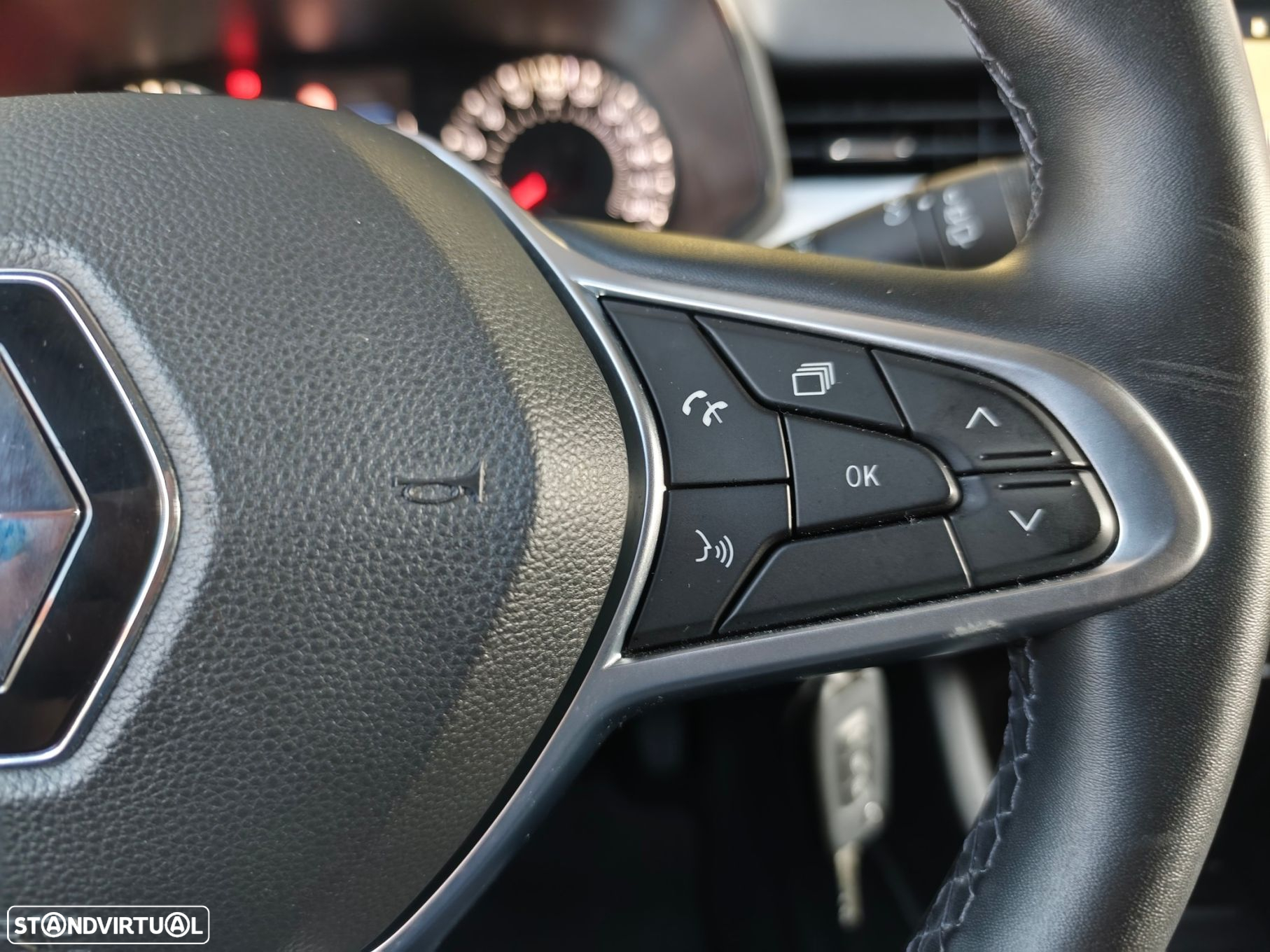 Renault Clio 1.5 Blue dCi Evolution - 25