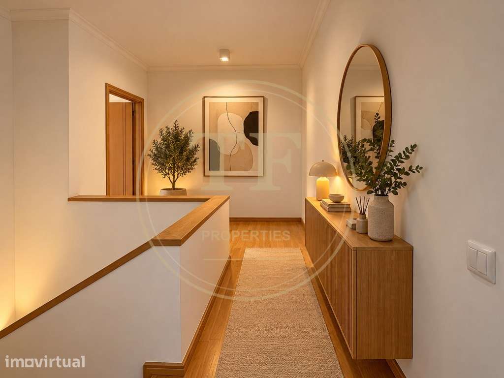 T4 Duplex no Último Piso | Varanda e Solários | Vistas Porto e Gaia - Grande imagem: 4/35