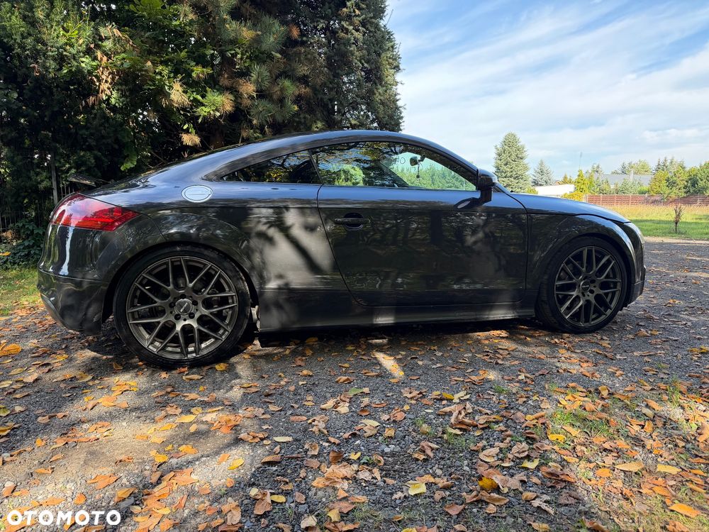 Audi TT Coupé - 3