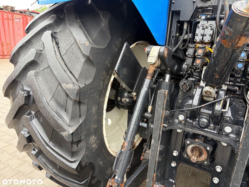 New Holland - 8