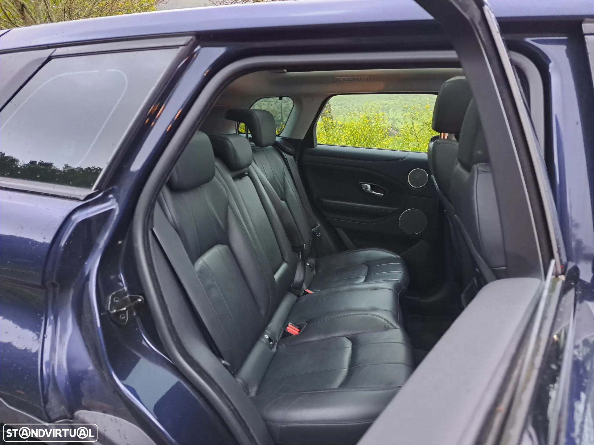 Land Rover Range Rover Evoque 2.0 D180 AWD Auto - 27