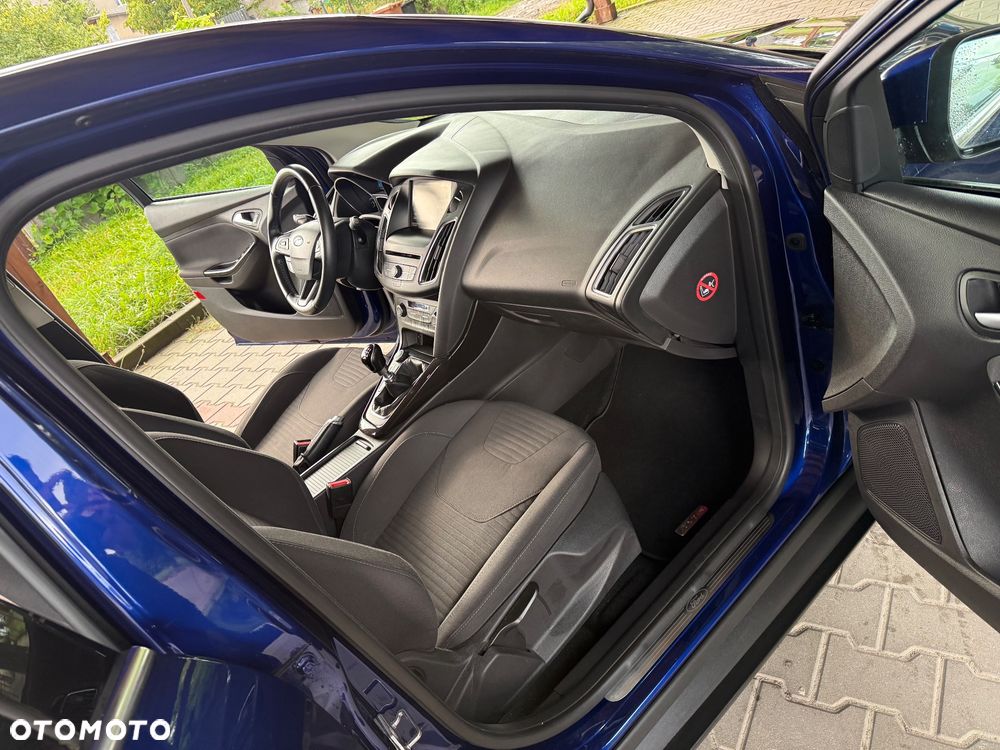 Ford Focus 1.0 EcoBoost Titanium ASS - 19