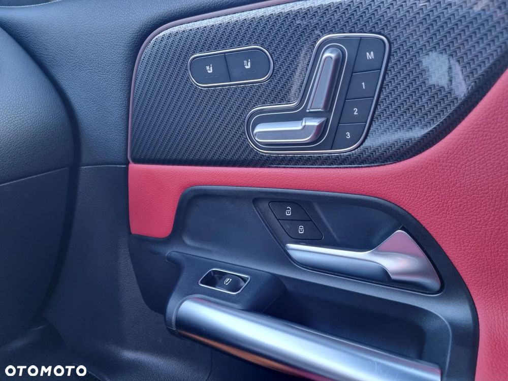 Mercedes-Benz GLA AMG 35 4Matic AMG Speedshift DCT 8G AMG Line Advanced Plus - 12