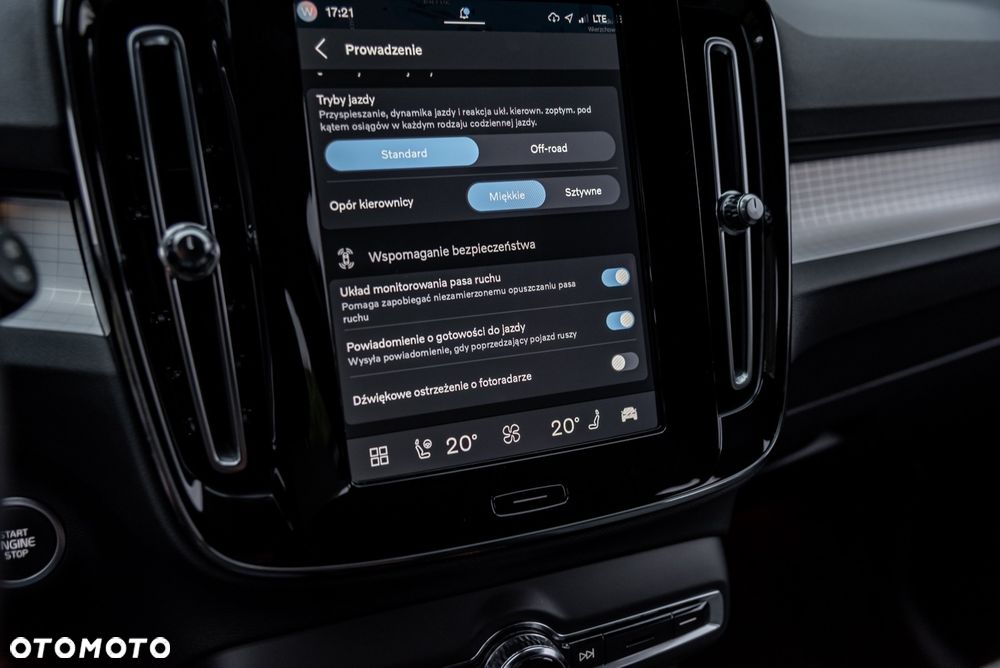 Volvo XC 40 B4 B DKG Ultimate Dark - 38