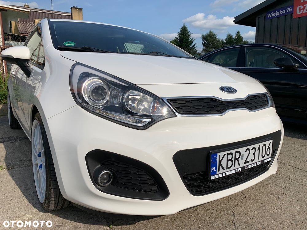 Kia Rio 1.2 Business Line - 10