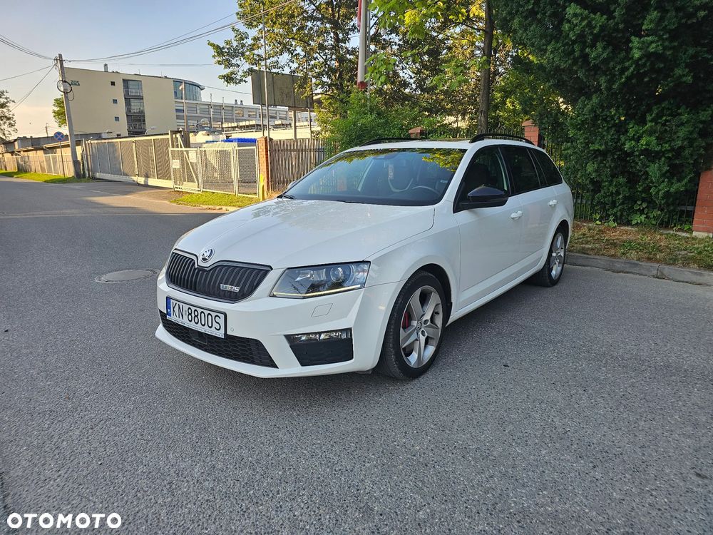 Skoda Octavia 2.0 TDI RS DSG - 1