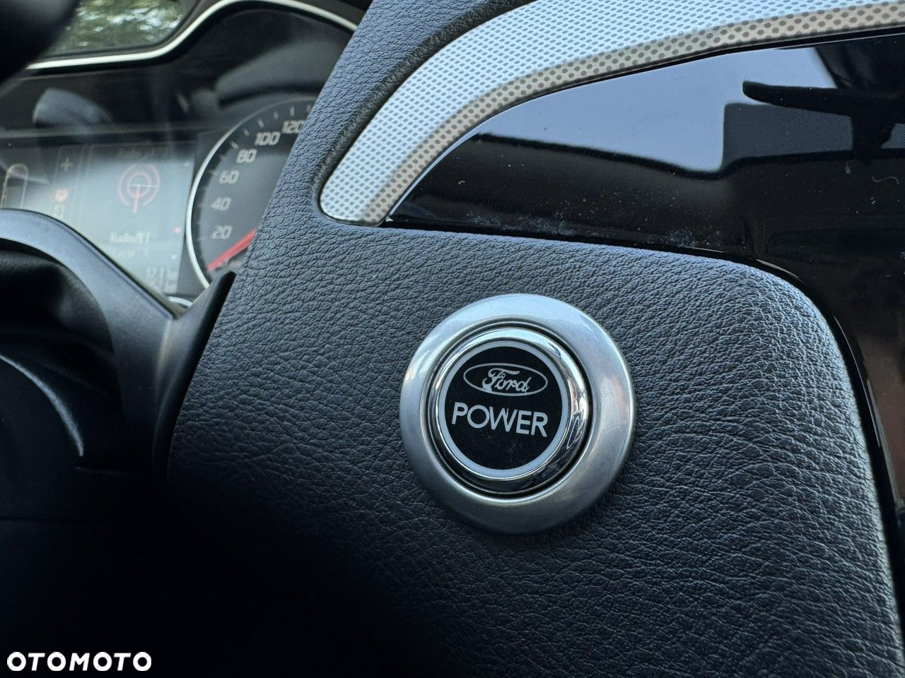 Ford S-Max - 28