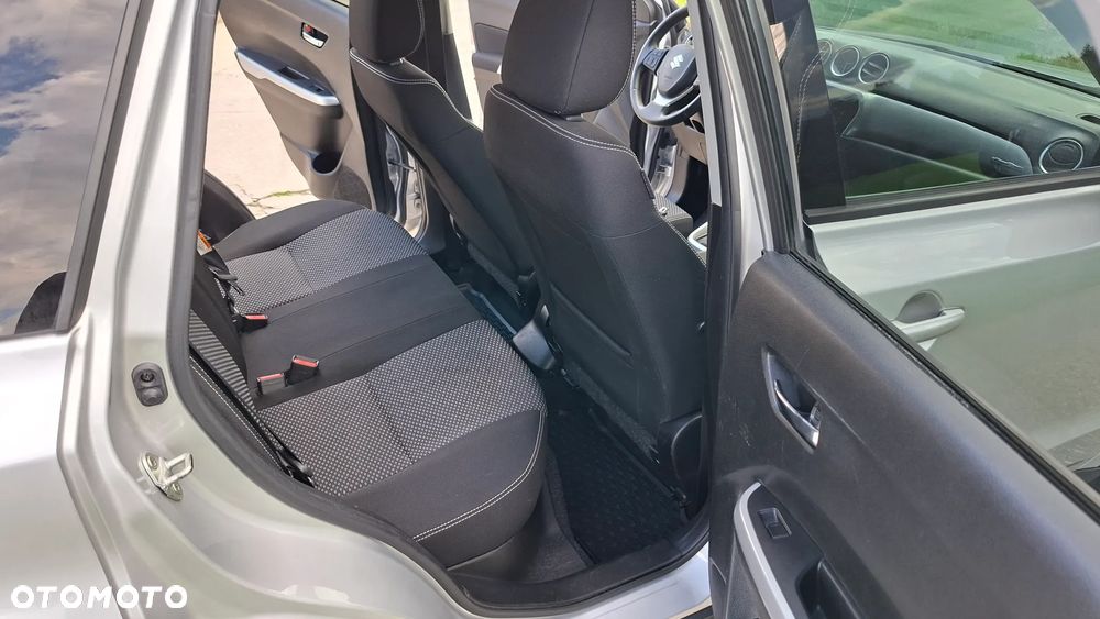 Suzuki Vitara 1.6 DDiS (4x4) Allgrip Comfort - 19