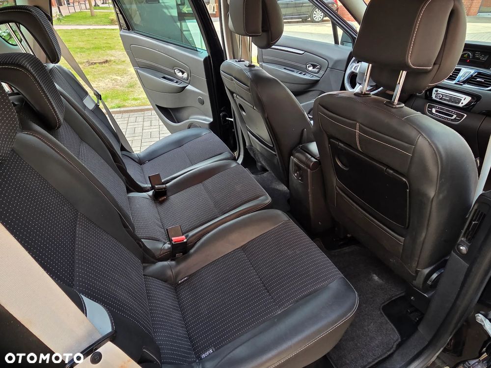 Renault Scenic TCe 130 Bose Edition - 23