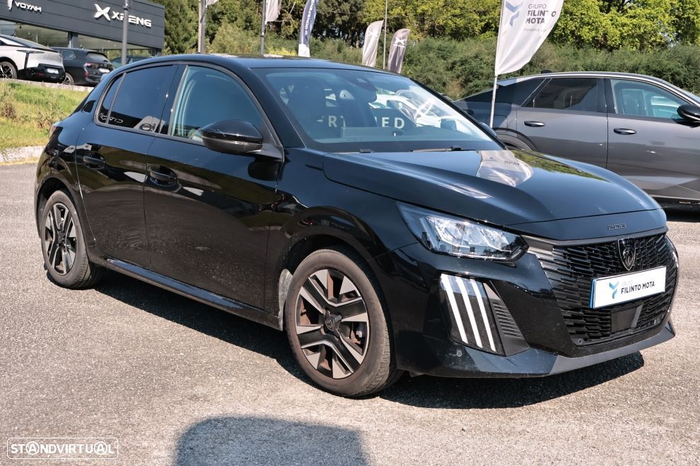 Peugeot 208 1.2 PureTech Allure - 4