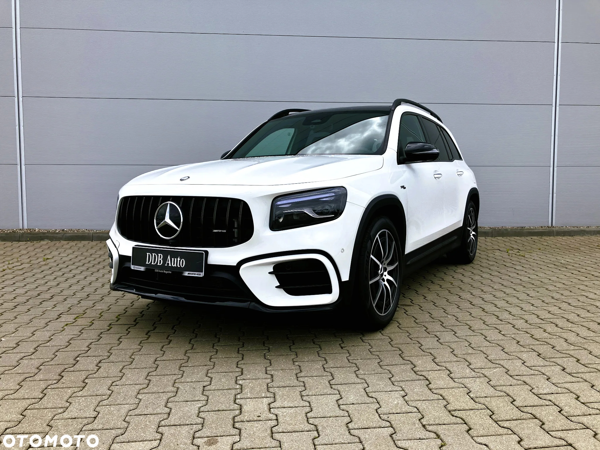 Mercedes-Benz GLB AMG 35 4-Matic - 2