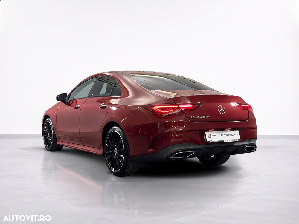 Mercedes-Benz CLA 250 - 4