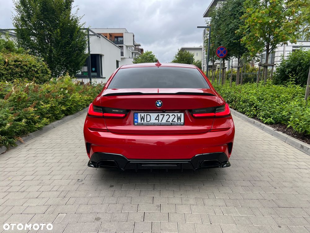 BMW Seria 3 330i xDrive M Sport - 4