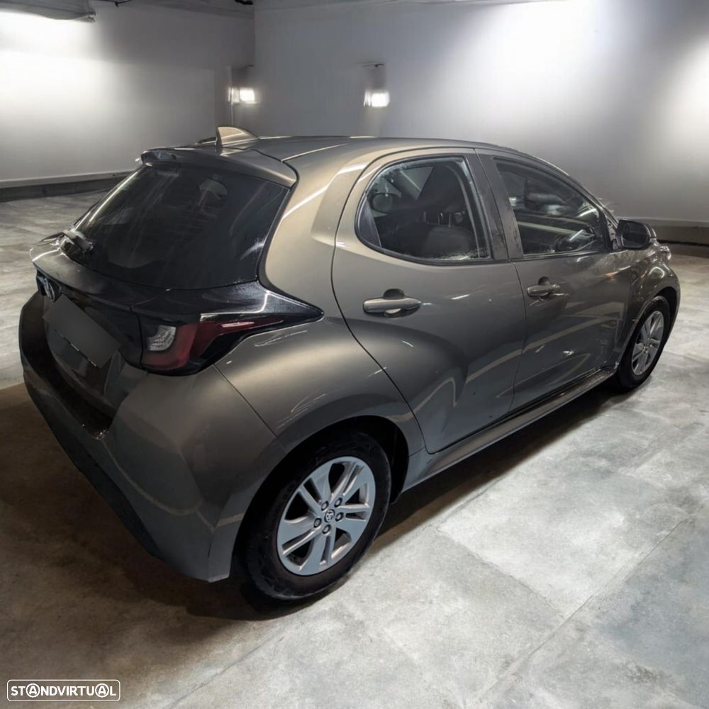 Toyota Yaris 1.0 VVT-i Comfort Plus - 5