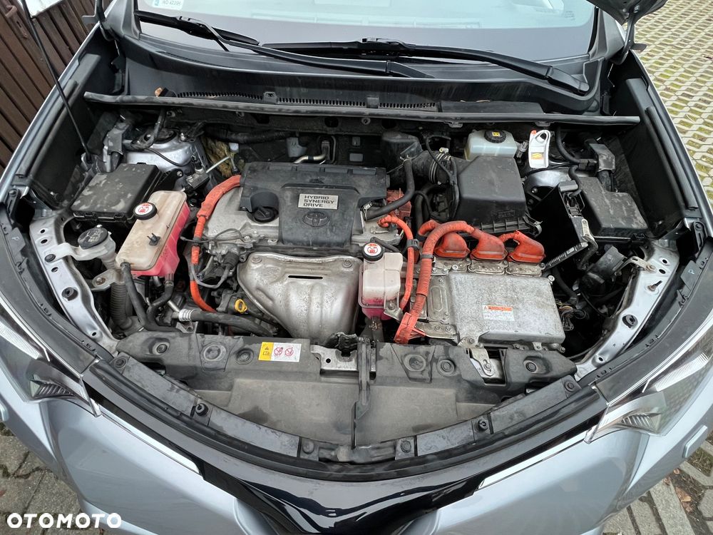 Toyota RAV4 Hybrid Selection 4x4 - 17