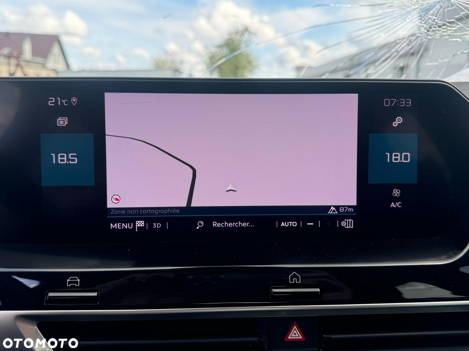 Citroën C4 BlueHDi 130 Stop&Start EAT8 SHINE - 24