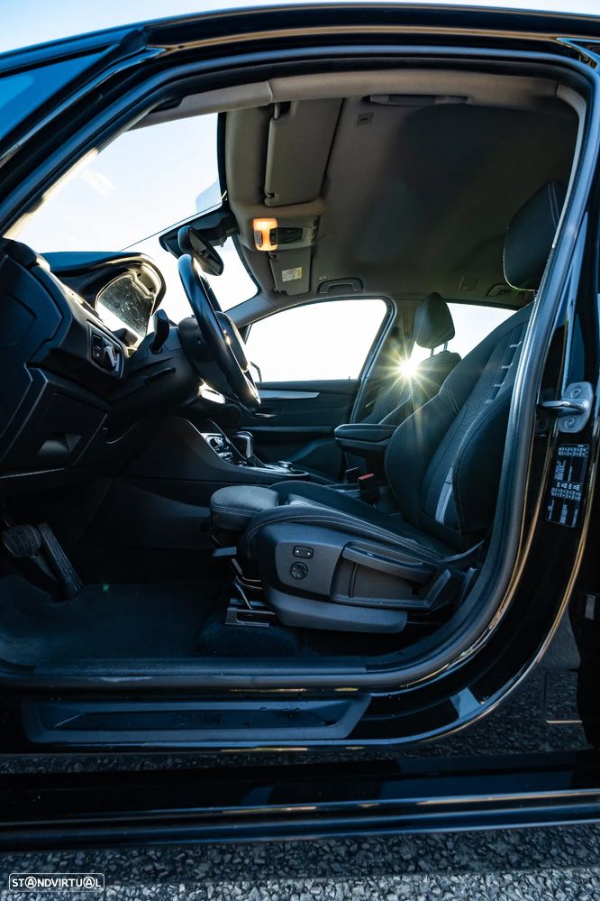 BMW 216 Active Tourer d Aut. Sport Line - 27