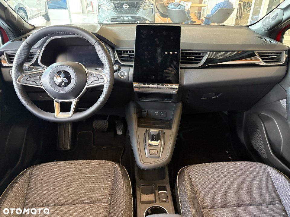 Mitsubishi Grandis - 8