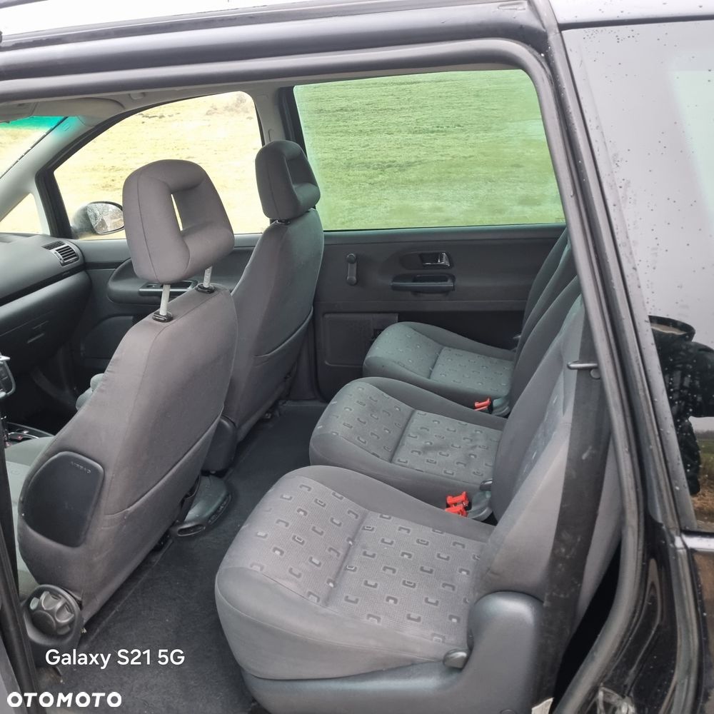 Volkswagen Sharan - 4
