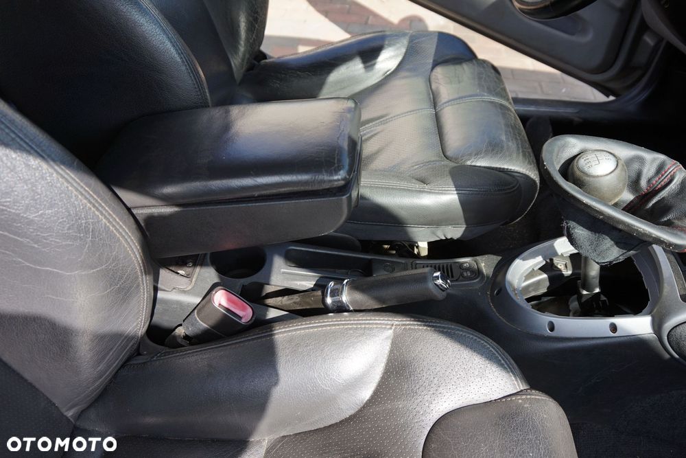 ALFA GT 937 2004 651 1.9 JTD 937A5000 150KM MT6 SZARY GRIGIO ANTARES na części - 14