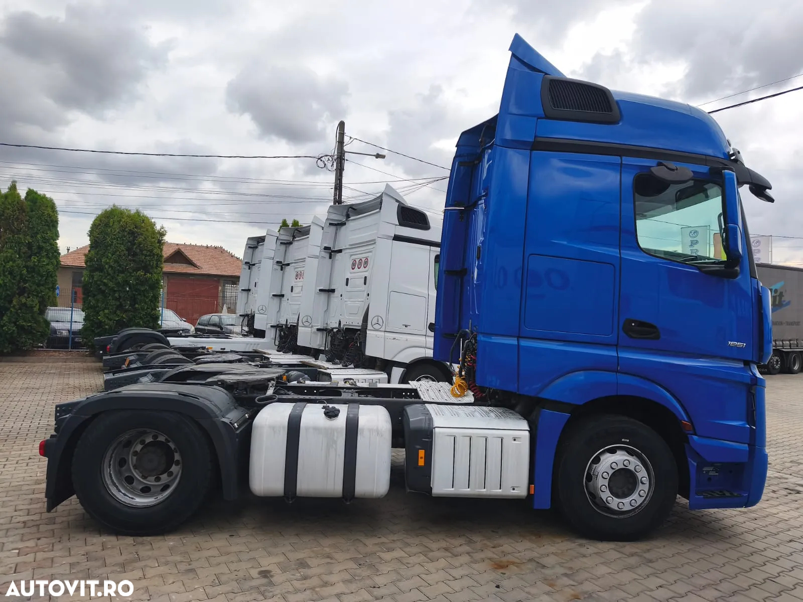 Mercedes-Benz Actros 1851 LS - 4