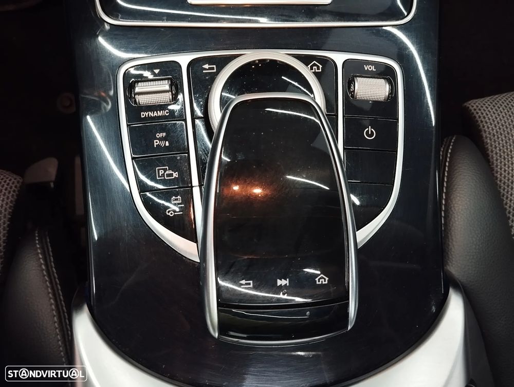 Mercedes-Benz C 300 de Avantgarde - 36