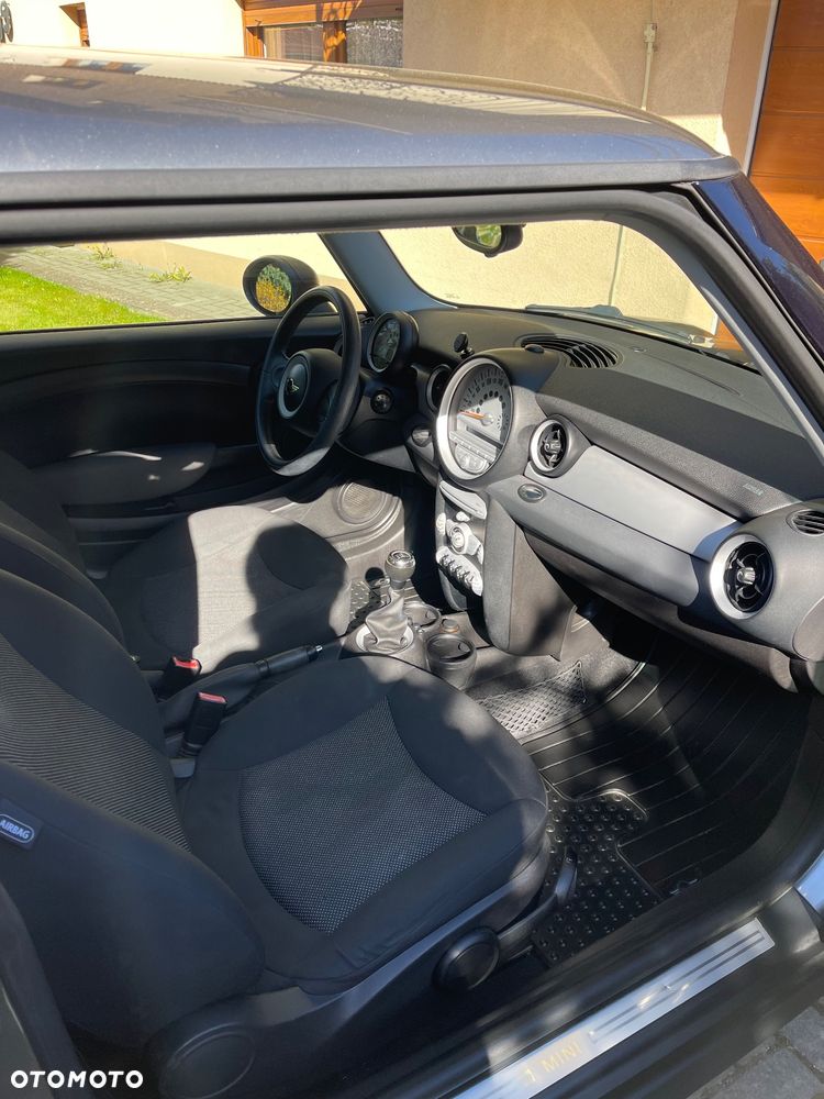 MINI ONE Minimalism - 10