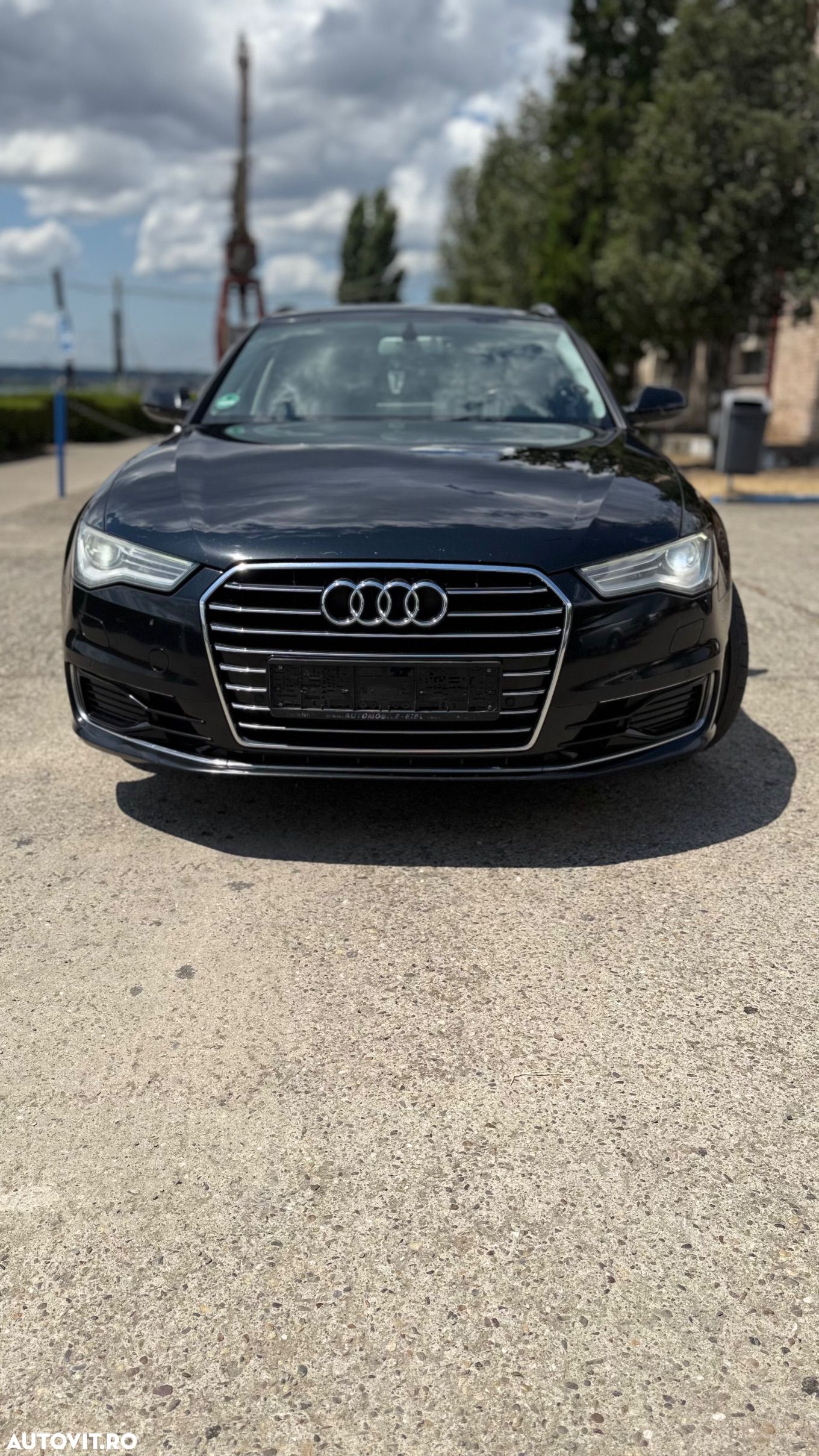 Audi A6 Avant 2.0 TDI Ultra S tronic - 1