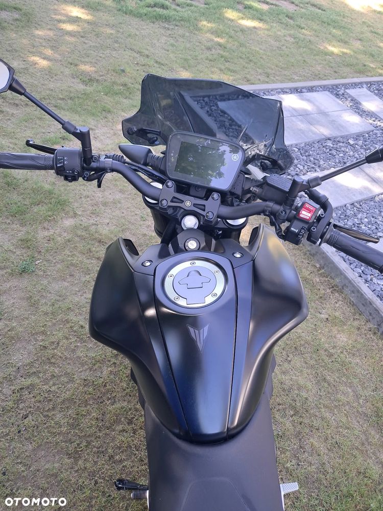 Yamaha MT - 16