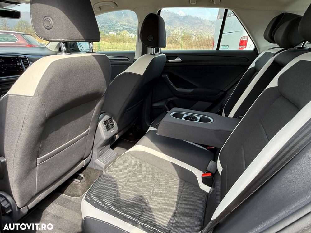 Volkswagen T-Roc 1.5 TSI OPF DSG Style - 35