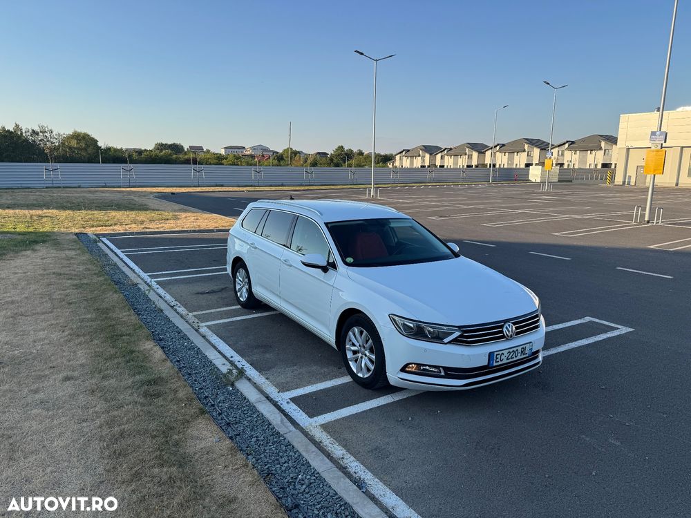 Volkswagen Passat 1.6 TDI SCR DSG - 14