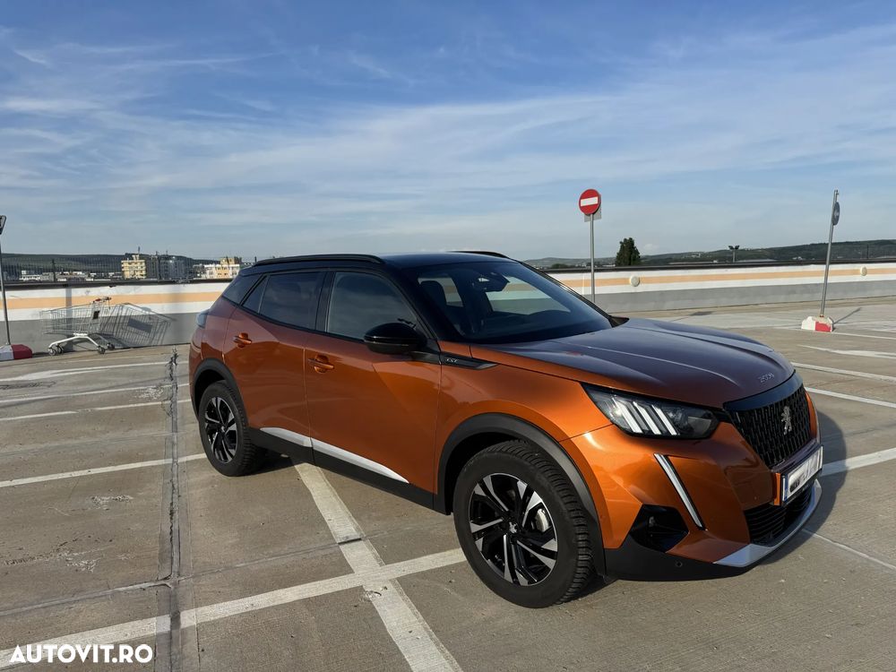 Peugeot 2008 1.2 PureTech EAT8 STT GT - 2