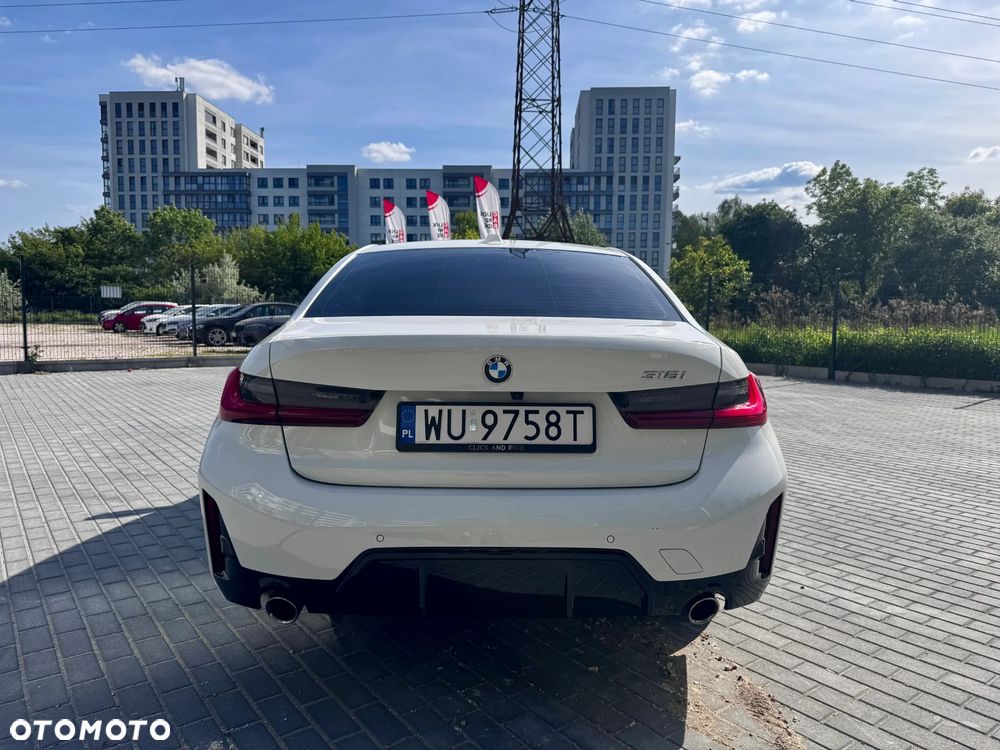 BMW Seria 3 318i M Sport - 9