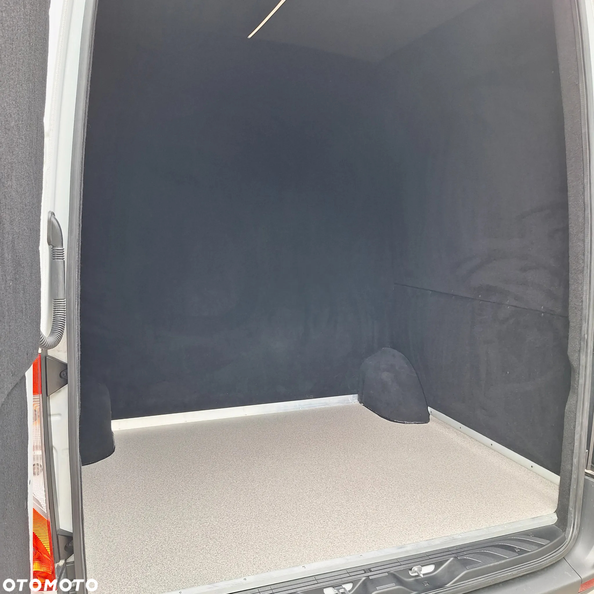 Mercedes-Benz Sprinter 317 CDI 907.233 - 16
