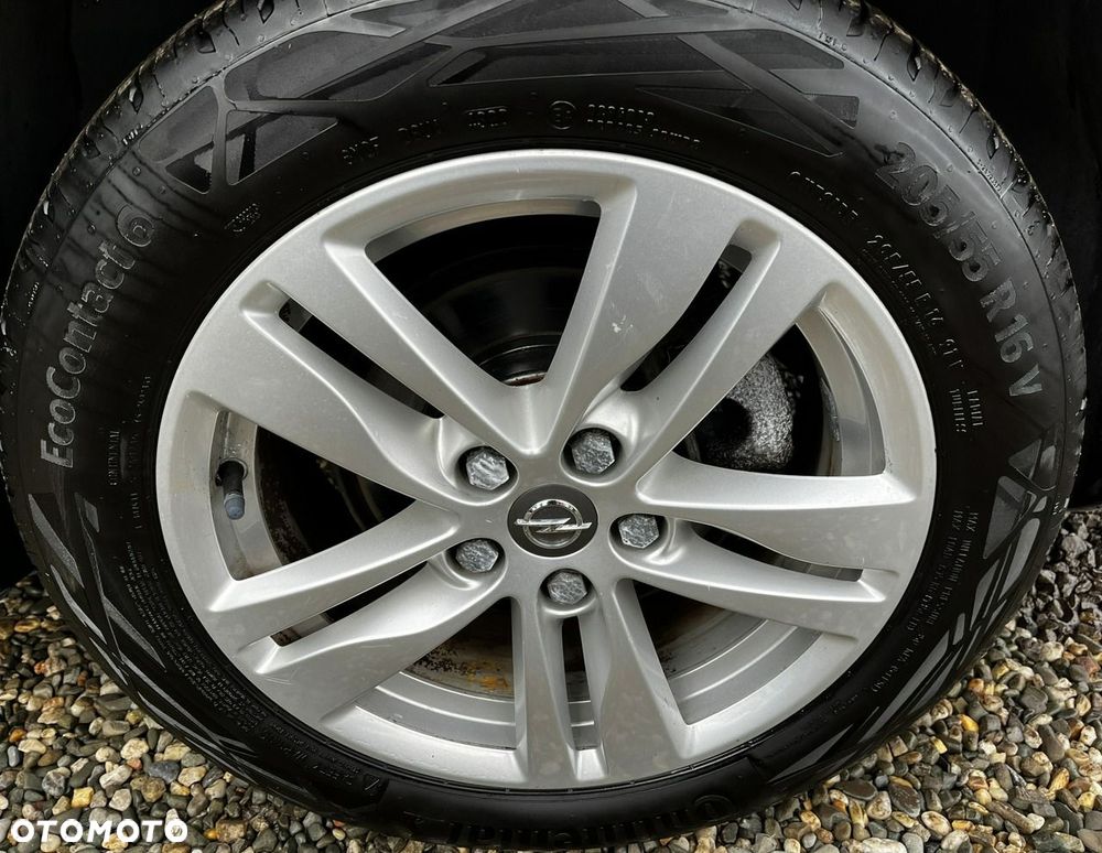Opel Astra - 32