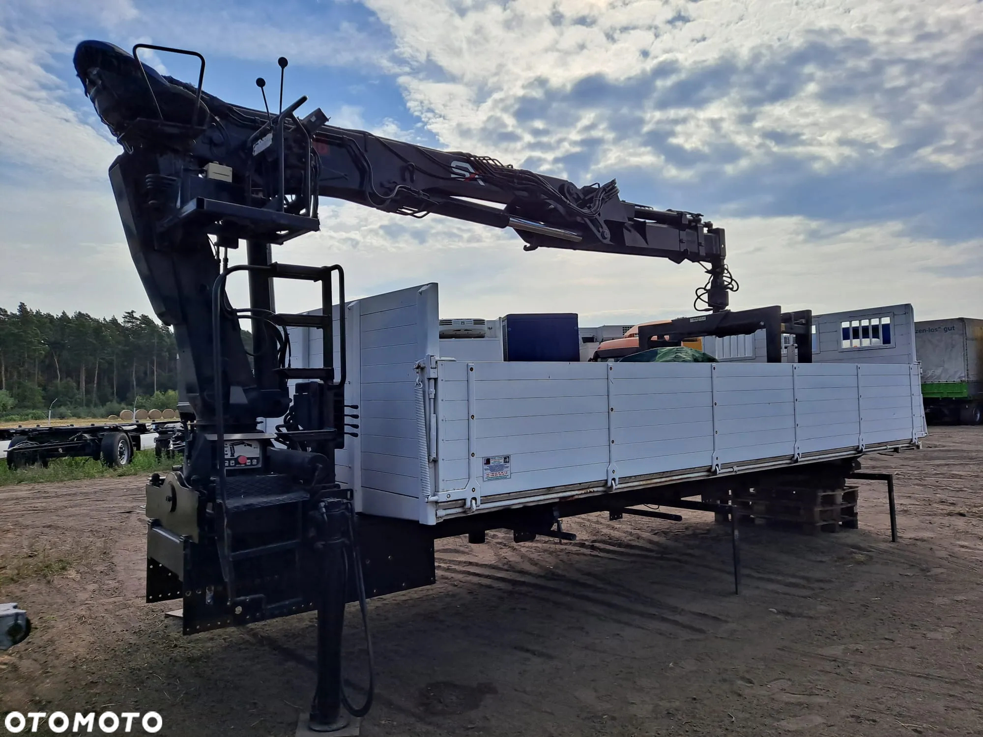 Mercedes-Benz Urządzenie dźwigowe HIAB XS122 - 13