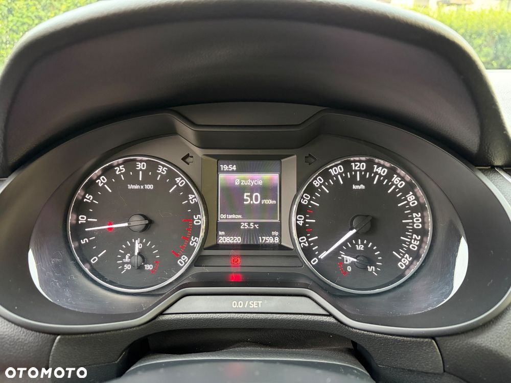 Skoda Octavia 2.0 TDI Elegance - 23