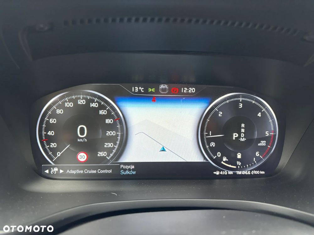 Volvo V60 Cross Country B4 D AWD Geartronic Pro - 22