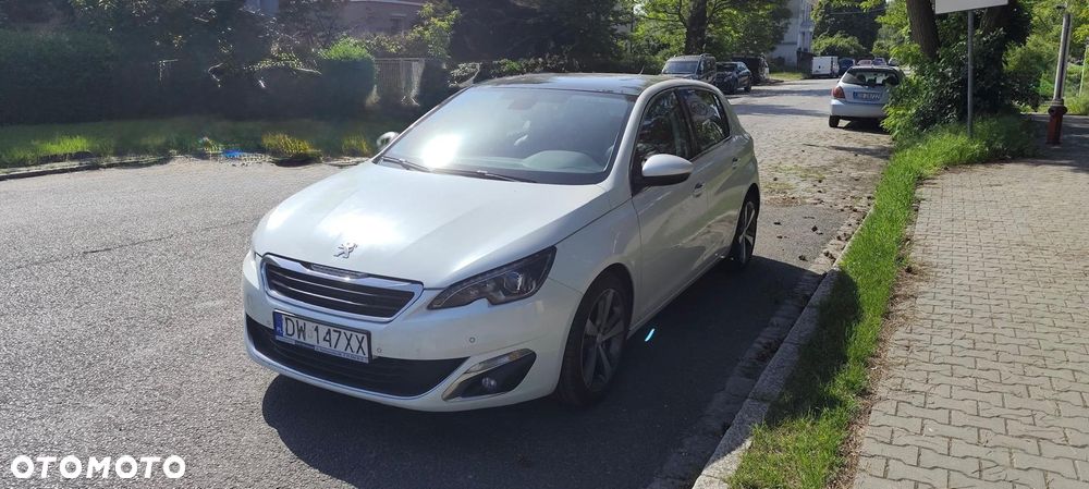 Peugeot 308 1.2 PureTech Allure S&S - 2