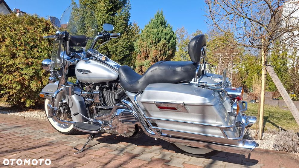 Harley-Davidson Touring Road King - 8