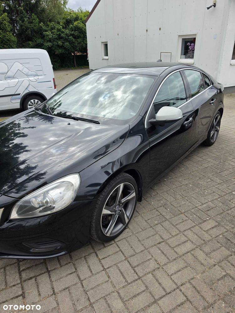 Volvo S60 - 2
