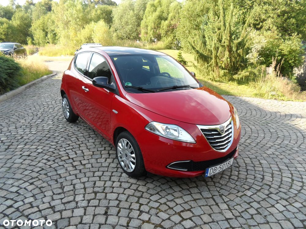 Lancia Ypsilon Y 0.9 TwinAir Turbo 8V Platinum - 6