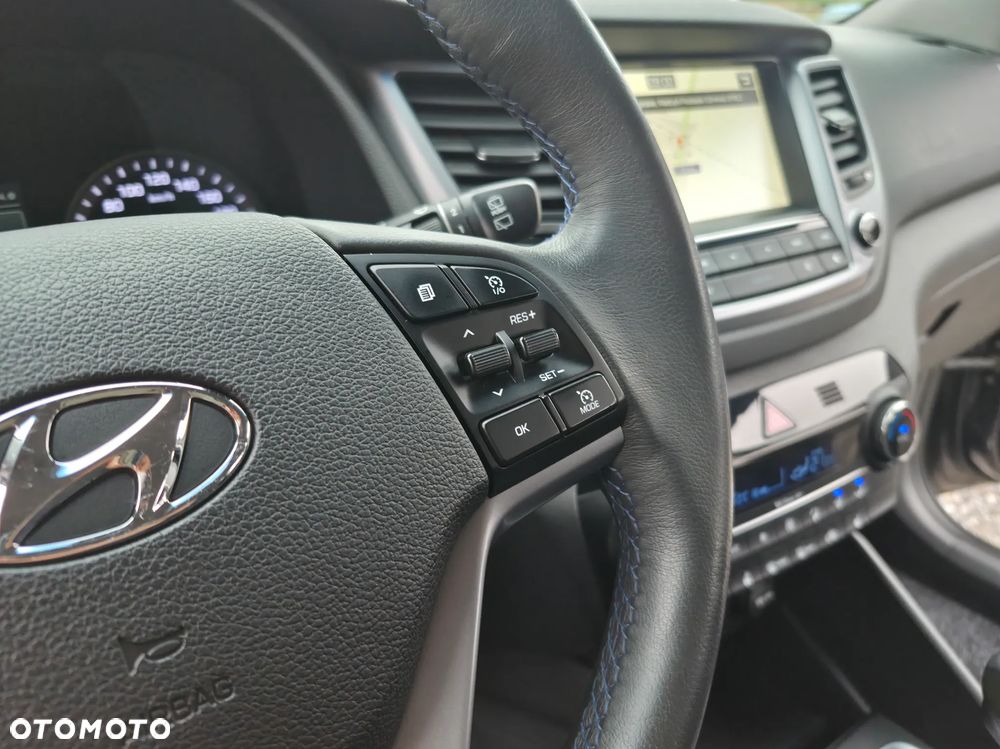 Hyundai Tucson 2.0 CRDi 2WD Trend - 22