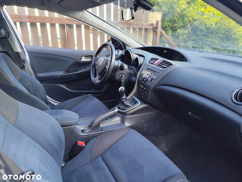 Honda Civic 1.8i-VTEC Sport - 6