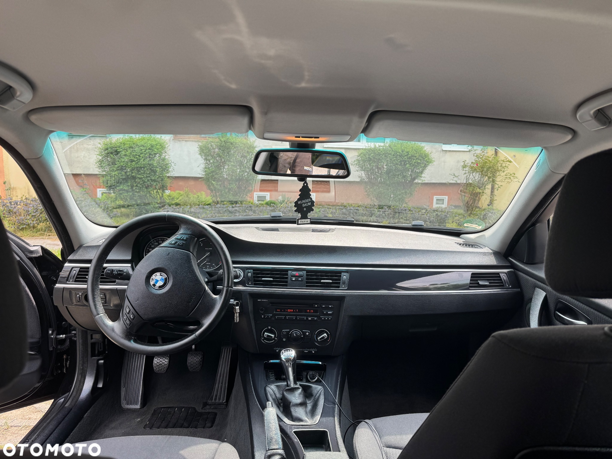 BMW Seria 3 318d DPF Touring - 2