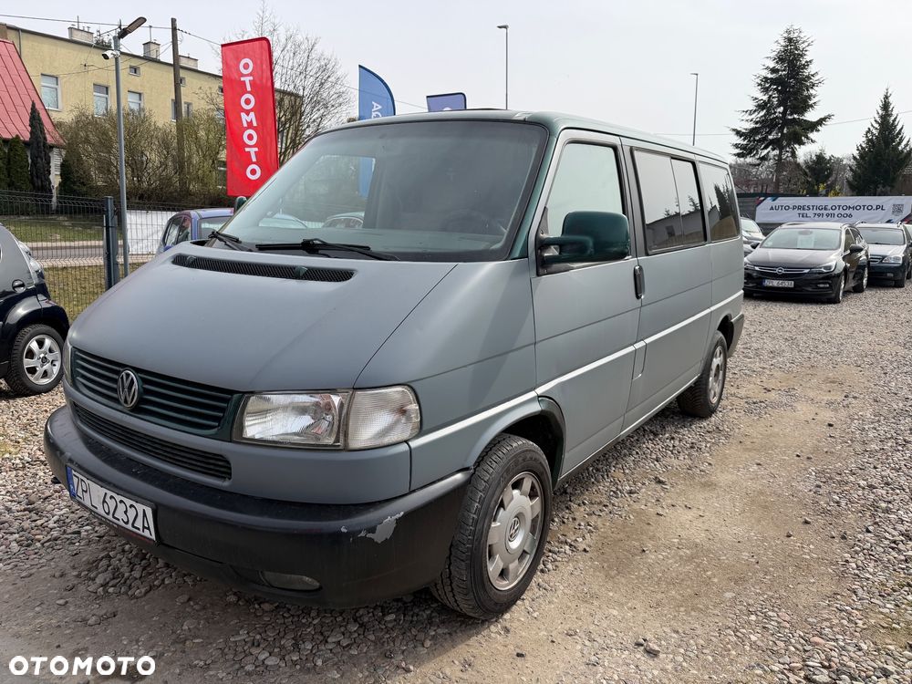 Volkswagen Multivan - 1