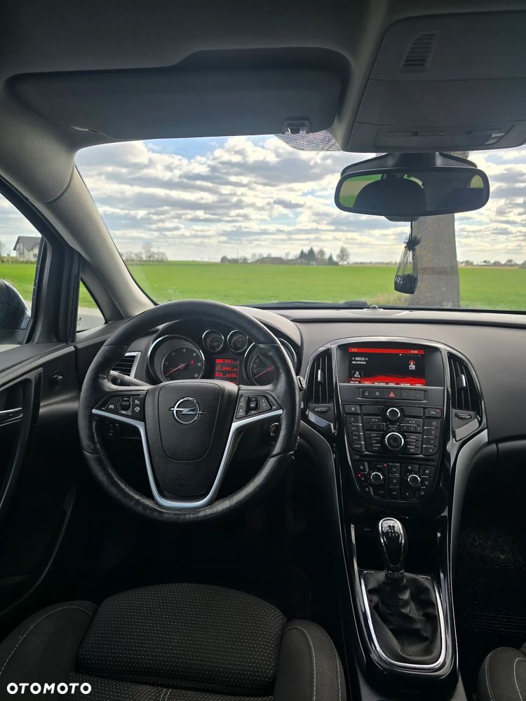 Opel Astra 2.0 CDTI Cosmo S&S - 15