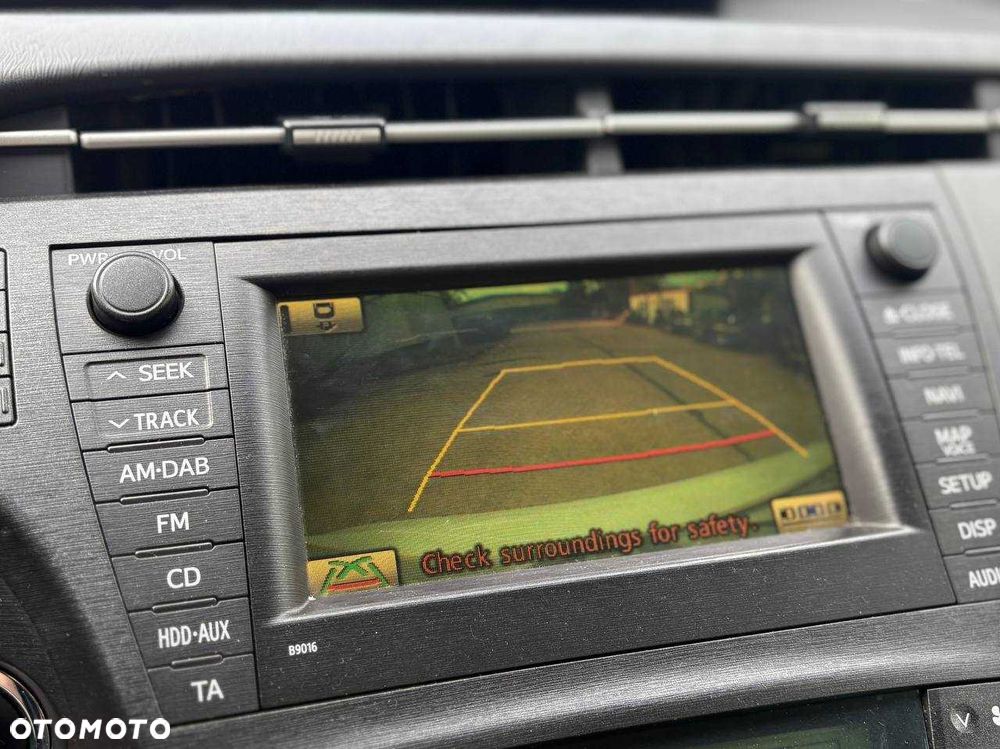 Toyota Prius - 8