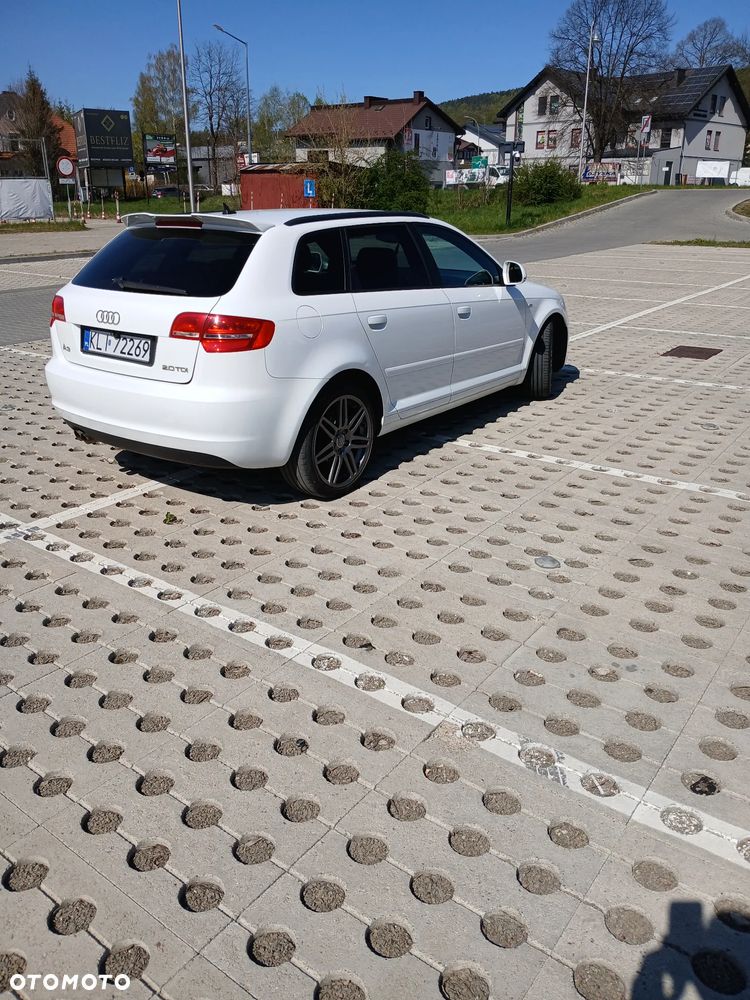 Audi A3 Sportback 2.0 TDI DPF Ambition - 5