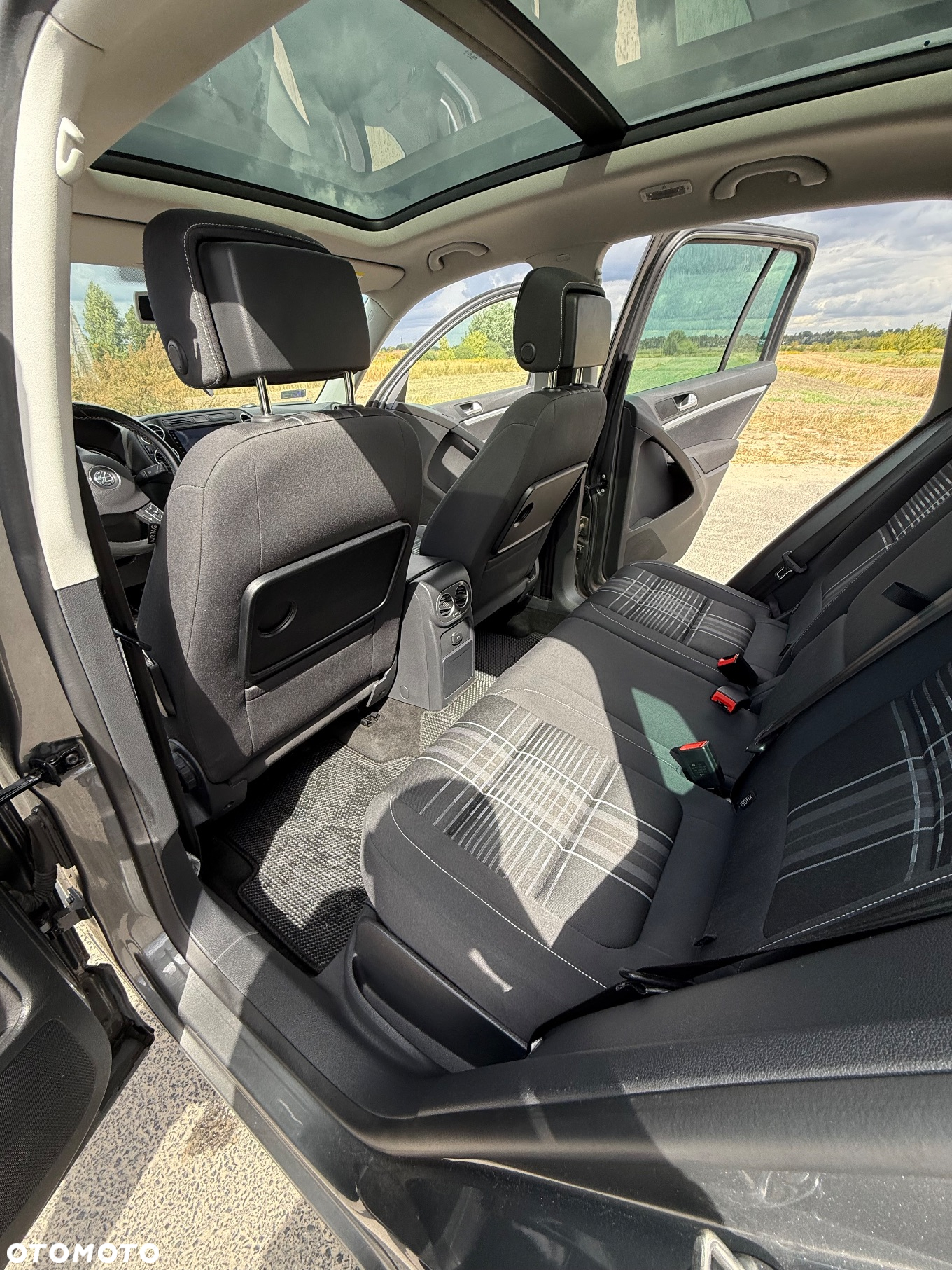 Volkswagen Tiguan 2.0 TDI SCR (BlueMotion Technology) Comfortline - 26